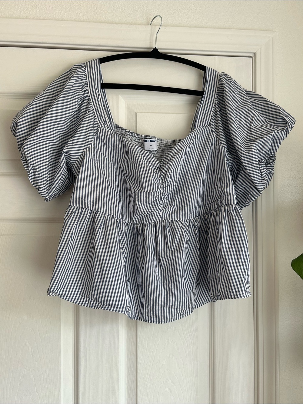 Old navy striped cropped blouse size 2x